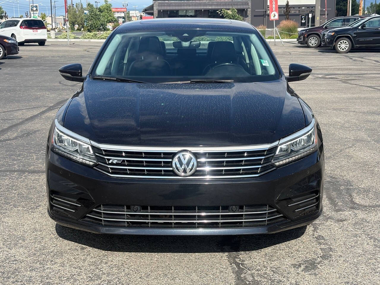 2019 Volkswagen Passat — side profile view