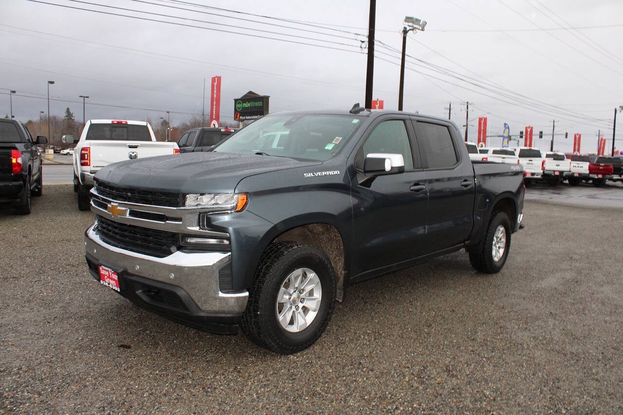 2020 Chevrolet Silverado 1500 LT 4x4 4dr Crew Cab 5.8 ft. SB in Northsky Blue Metallic — front three-quarter view