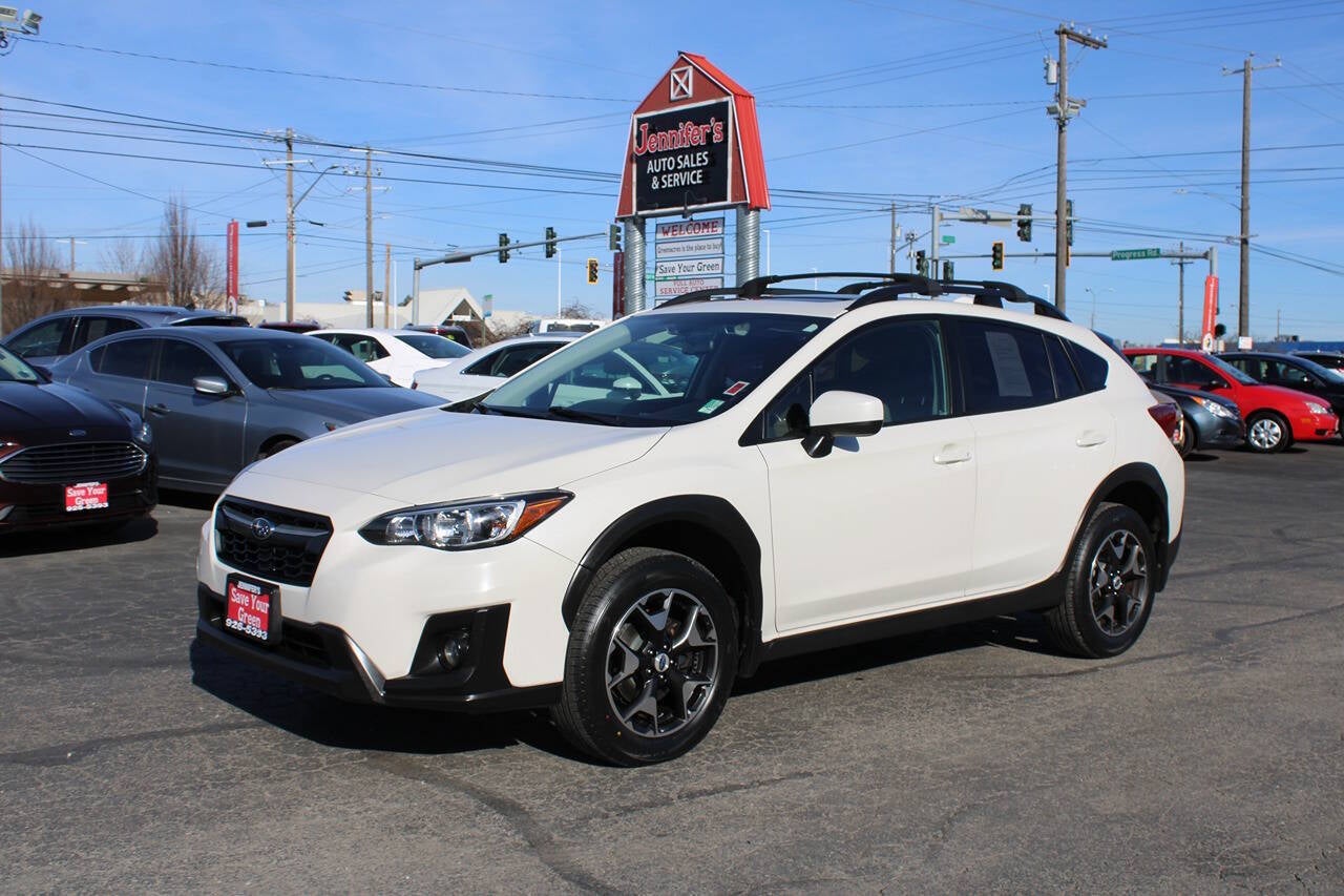 2018 Subaru Crosstrek 2.0i Premium AWD 4dr Crossover CVT in Crystal White Pearl — front three-quarter view