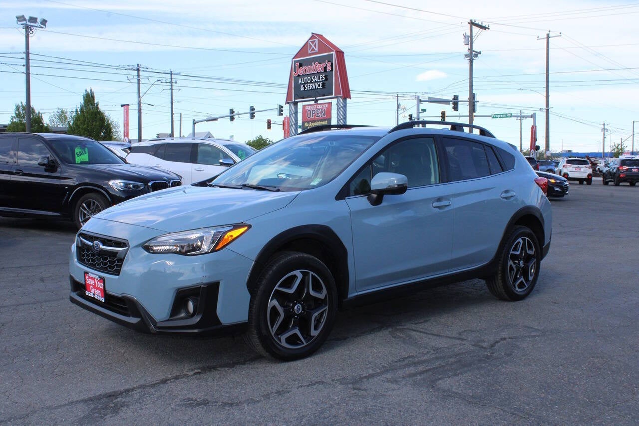 2018 Subaru Crosstrek 2.0i Limited AWD 4dr Crossover in Quartz Blue Pearl — front three-quarter view