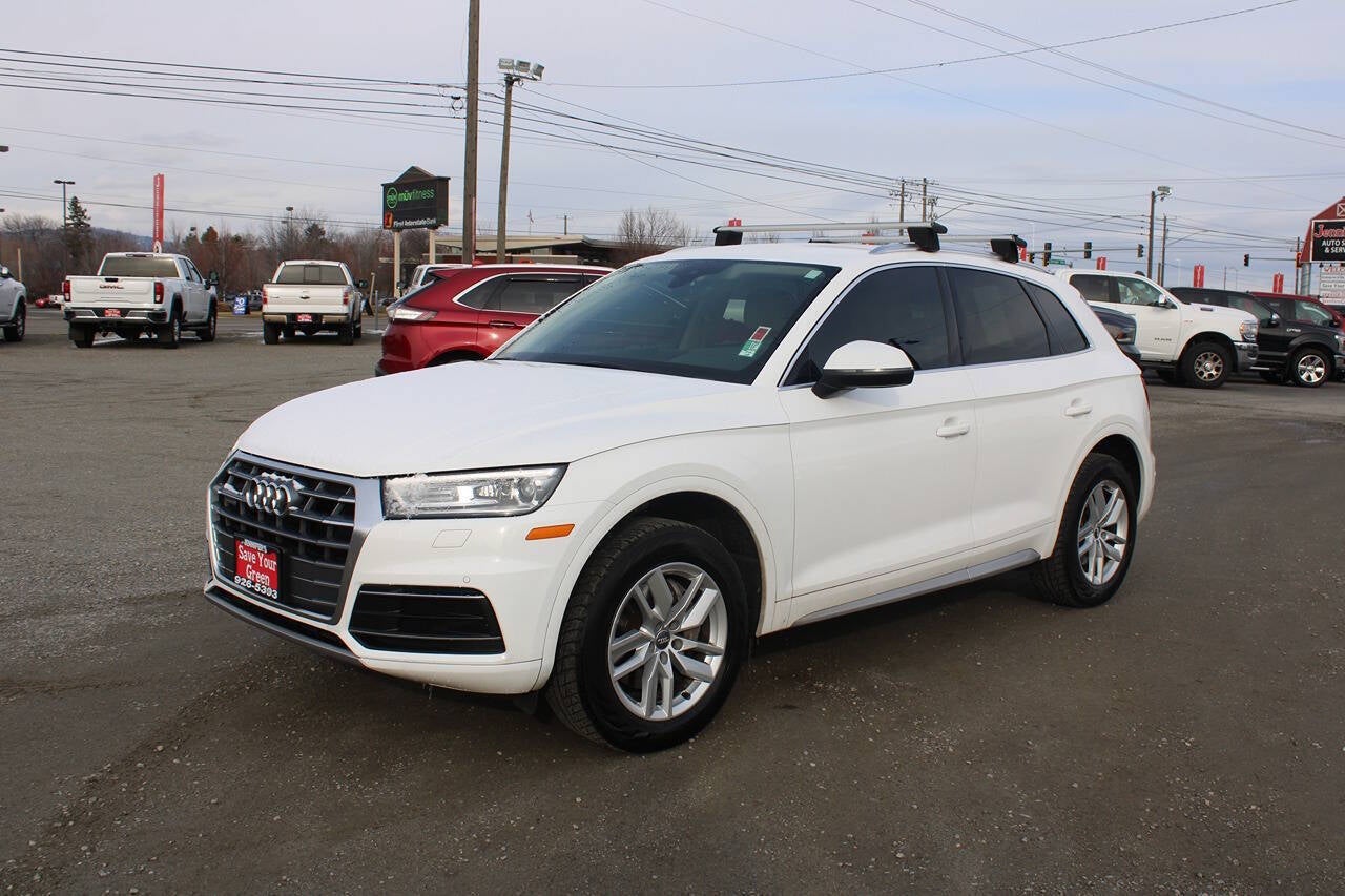 2020 Audi Q5 quattro Premium 45 TFSI AWD 4dr SUV in Ibis White — front three-quarter view